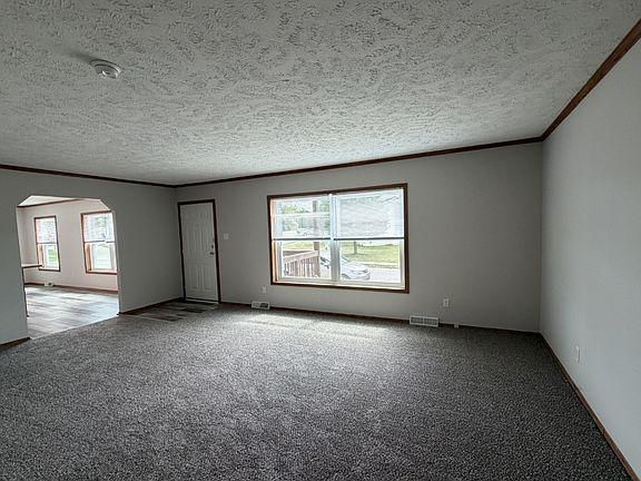 4th image of 23045 Aspen Blvd #45