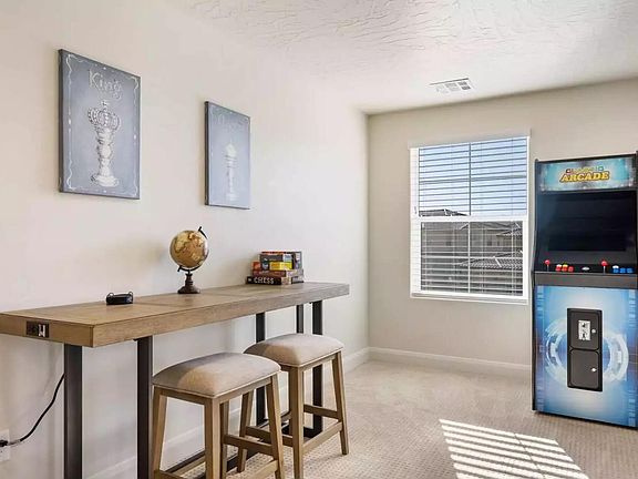 5th image of 2457 E Escondido Dr