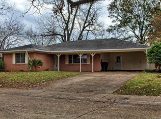 1814 Shady Grove Dr, Bossier City, LA 71112