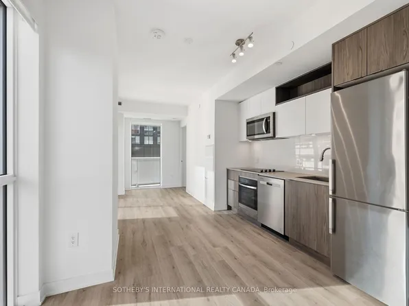100 Dalhousie St #907, Toronto, ON M5B 2A6
