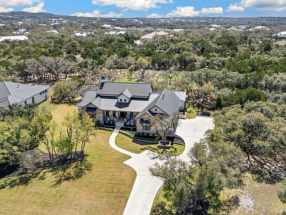 4th image of 979 Belle Oaks