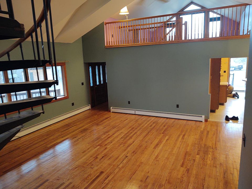 1st image of 250 Martins Rd #1