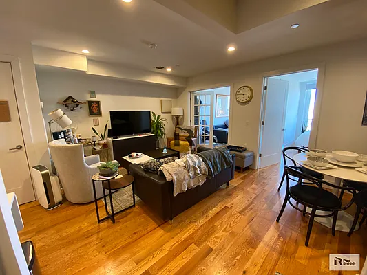 Rented by PadRabbit LLC | media 31