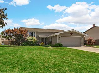 1005 Hanover Ln, Dyer, IN 46311
