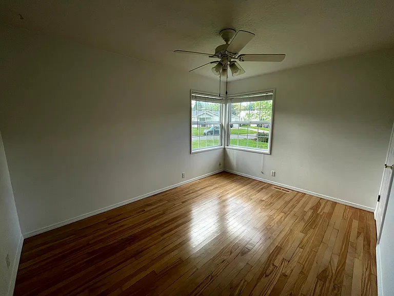 12080 SW Fairfield St — Photo 13