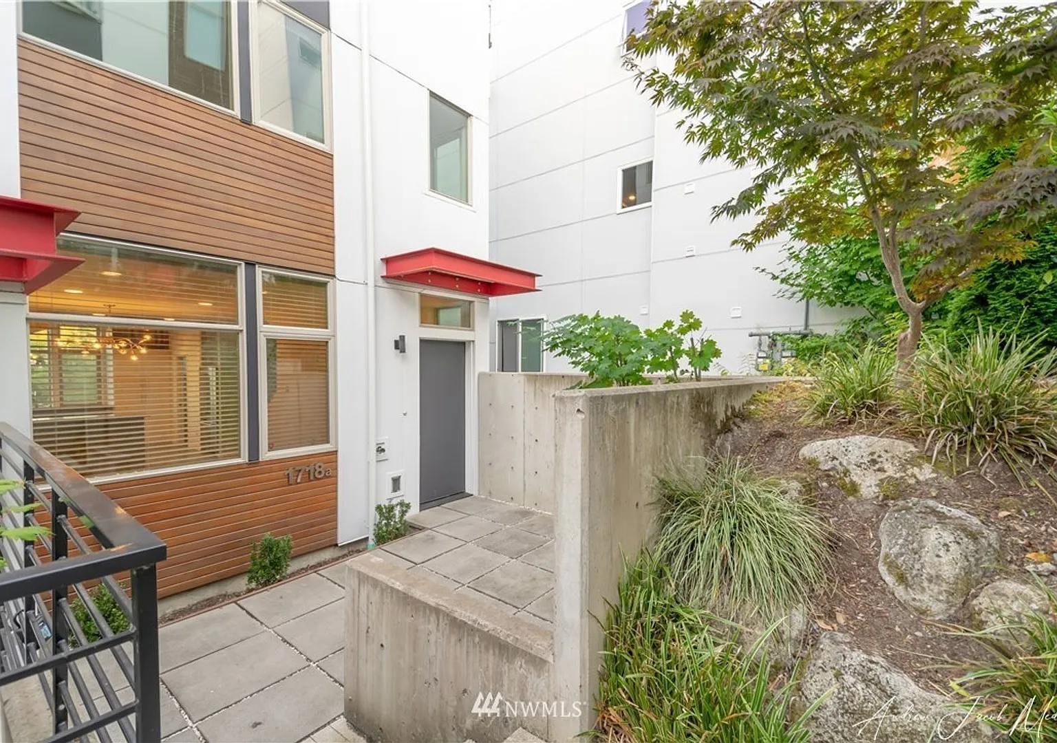 3Bd/2.5Ba Seattle Townhome — Photo 1