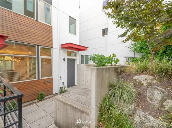 1718 27th Ave #A, Seattle, WA 98122
