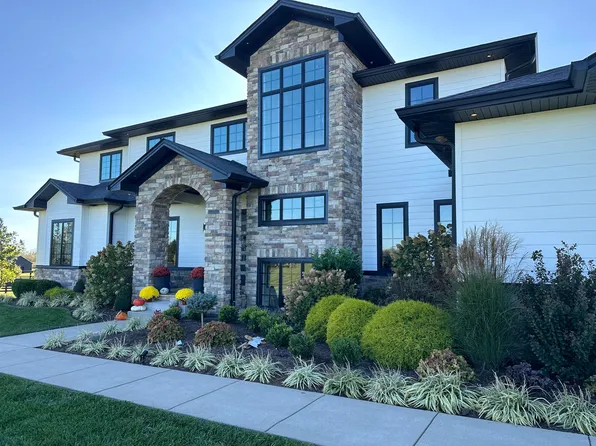 5670 Old Richmond Rd, Lexington, KY 40515
