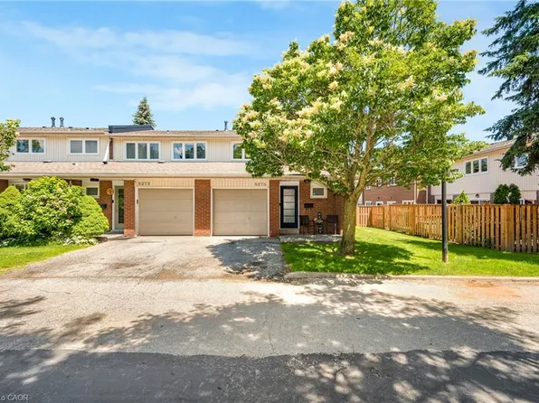 5275 Banting Ct, Burlington, ON L7L 2Z4