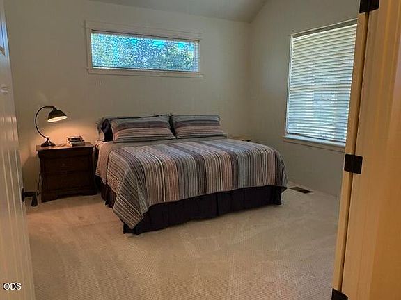 4th image of 963 C St