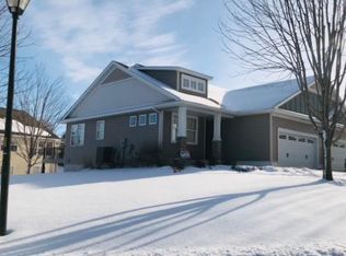 4894 Brooklyn Ln, Eagan, MN 55123