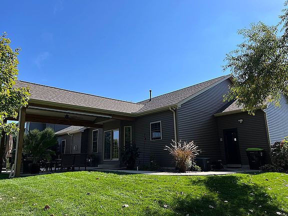 4th image of 622 Westminster Dr