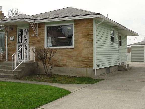 4th image of 1508 E Empire Ave