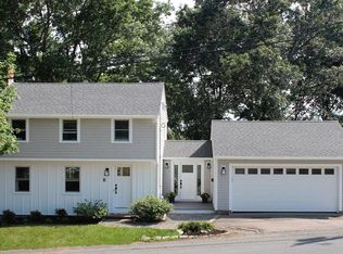 8 Rice Rd, Hingham, MA 02043