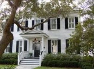 15 Eastlake Rd, Mount Pleasant, SC 29464