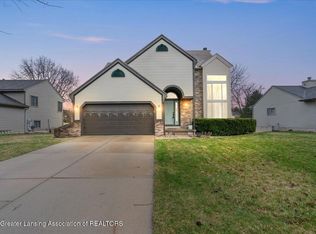 12719 Ontonagon Dr, Dewitt, MI 48820