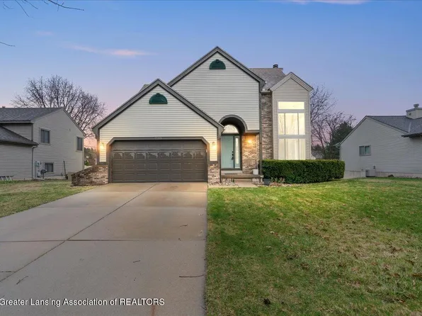 12719 Ontonagon Dr, Dewitt, MI 48820