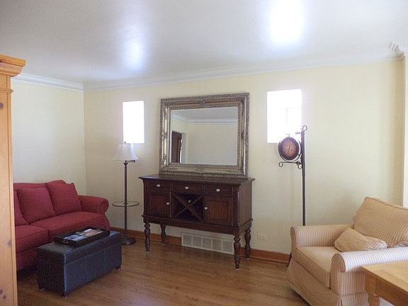 5th image of 9636 S Mozart Ave