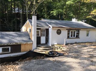 397 Newtown Tpke, Weston, CT 06883