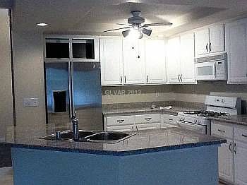 2nd image of 1732 Silver Knoll Ave