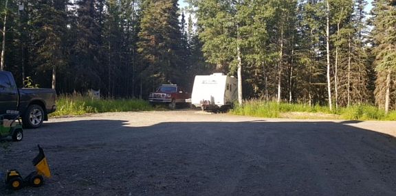 Opposite view of garage. 