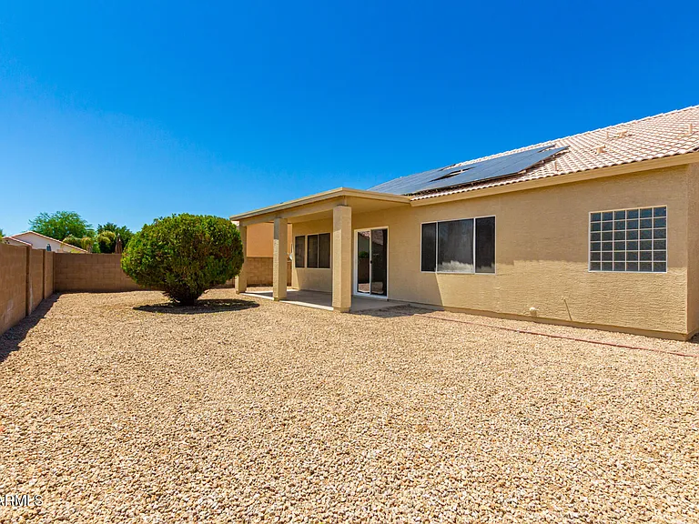 13711 W Tara Ln — Photo 25