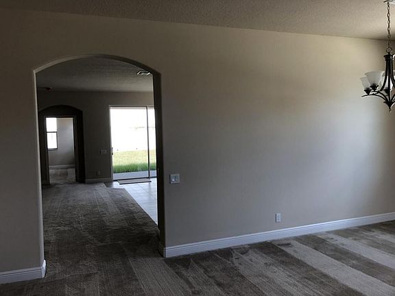 5th image of 14945 Potterton Cir