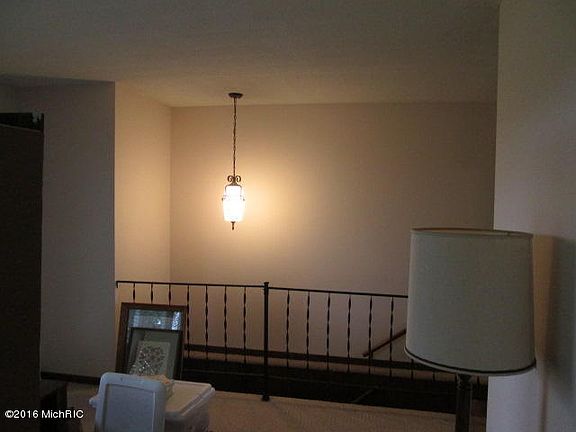 3rd image of 4974 N 88th Ave