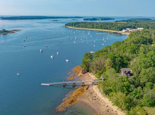 9 Central Landing Rd, Chebeague Island, ME 04017