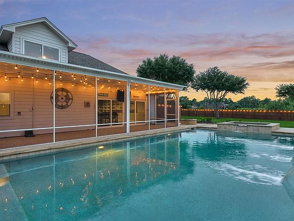5th image of 11833 Seashell Cir