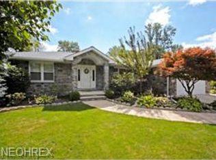 3307 Sandy Ln, Avon, OH 44011