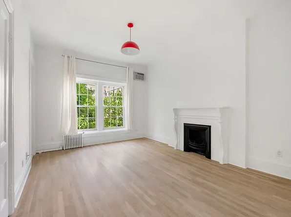 168 West 130th Street image 21 of 62