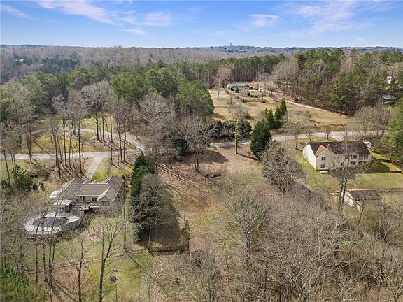 2nd image of 5145 Aubrey Dr