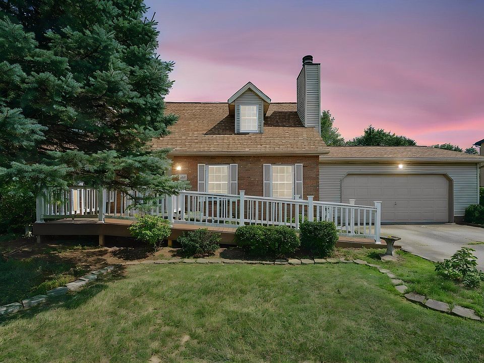 1st image of 263 Clark Dr