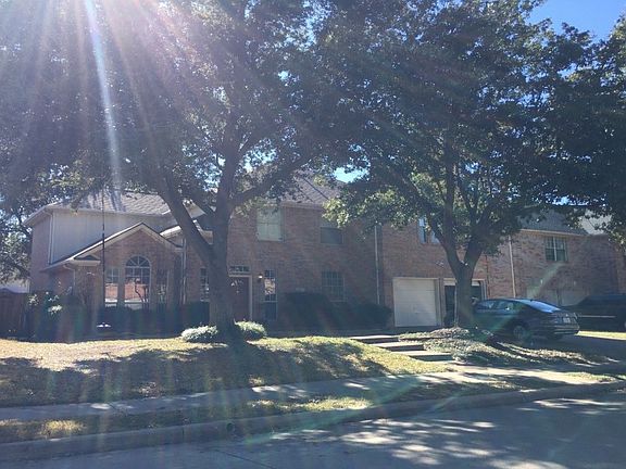 3rd image of 2117 Bishop Dr