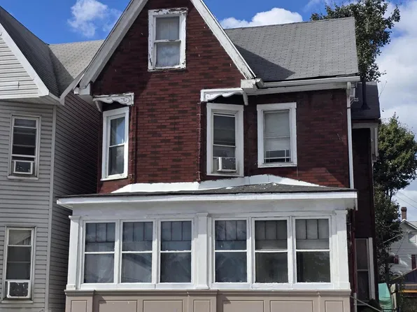 2124 Beale Ave, Altoona, PA 16601