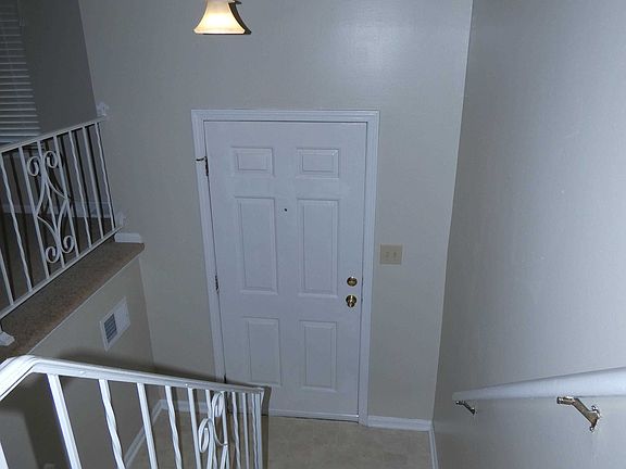 2nd image of 5903 NW Creekview Dr