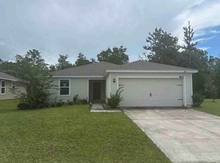 8635 Lake George Cir E, Macclenny, FL 32063