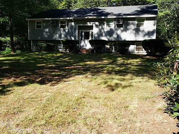 3rd image of 296 Emerson Ave #4
