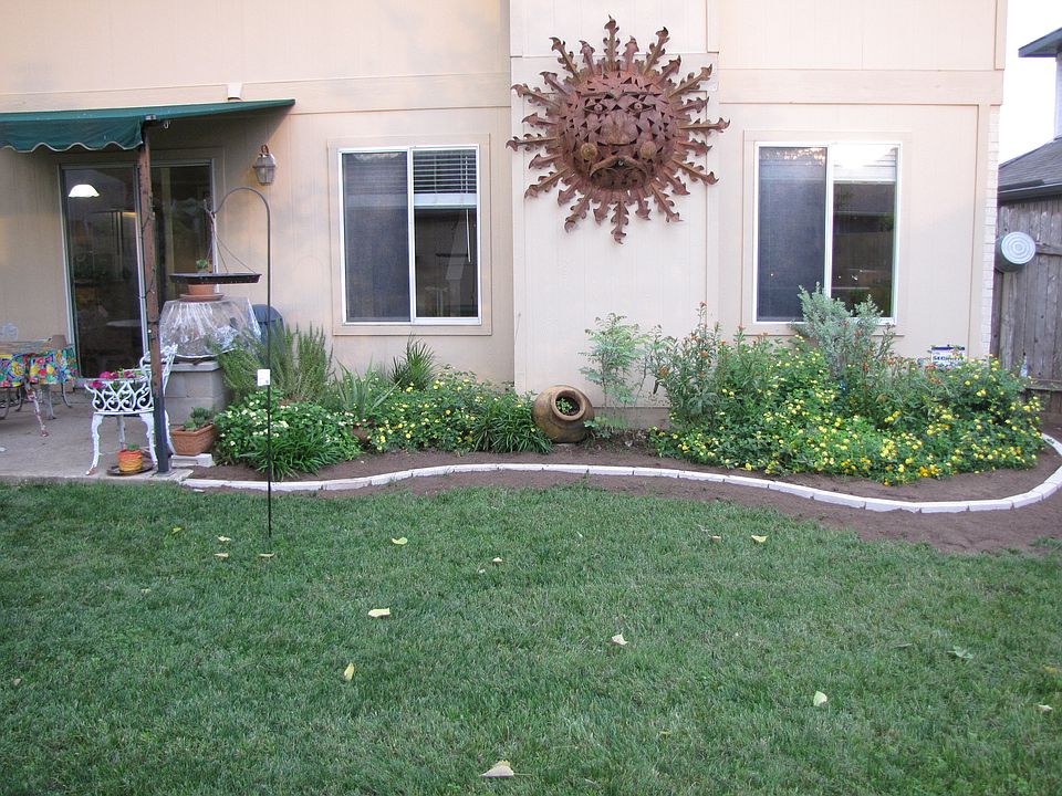 1st image of 1202 Gazania Dr