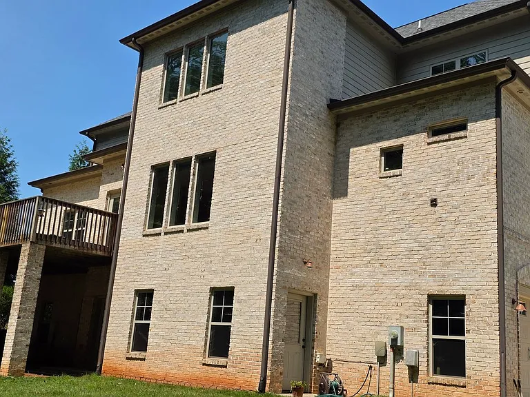 560 Lissara Lodge Dr — Photo 52
