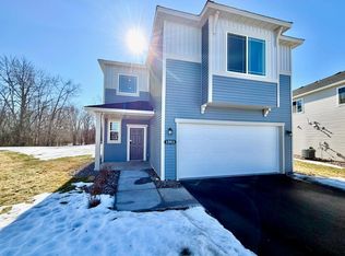 15911 Finale Ct N, Hugo, MN 55038
