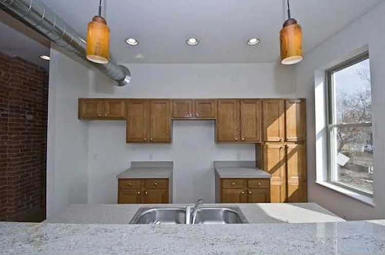 3026 Price Ave — Photo 16
