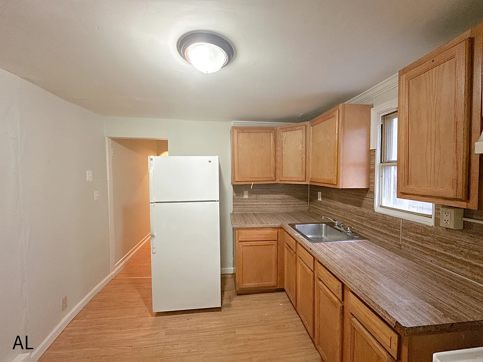 2 bed, 800 sqft, $1,350 — Photo 4