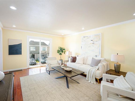 2nd image of 280 Village Way