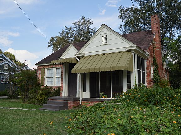 2nd image of 572 Morningview Dr