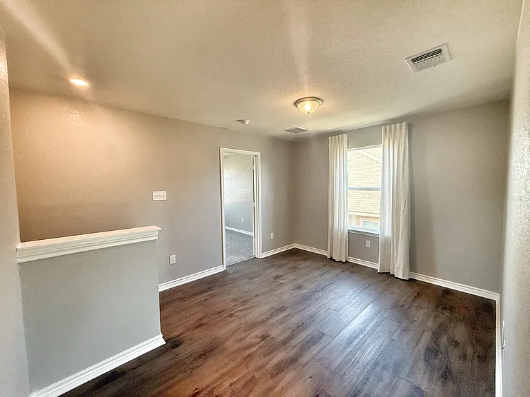 108 Bass Ln — Photo 13
