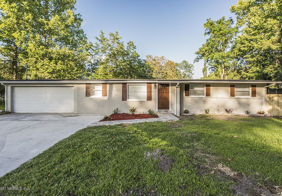 1st image of 2705 Shady Oak Ln