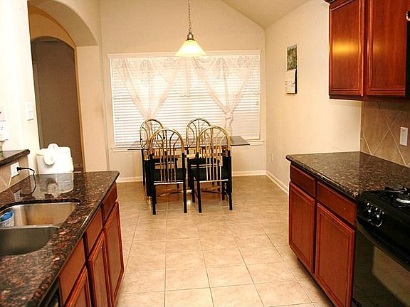 5th image of 13019 Rose Landing Dr
