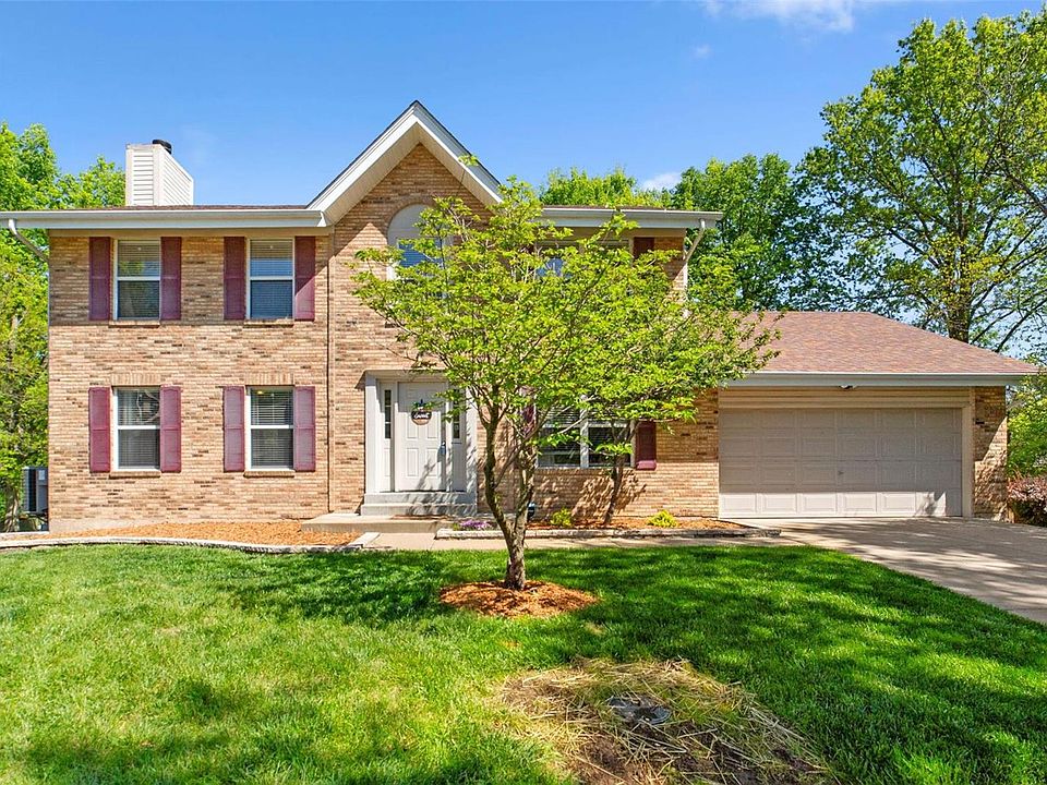 1st image of 309 Woodland Hill Ct